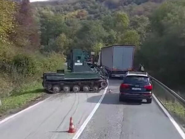 Nema povrijeđenih i oštećenja tokom slijetanja mašine za deminiranje kod Kalesije