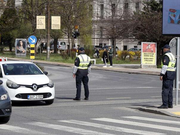 Vozačima uručeno 527 prekršajnih naloga