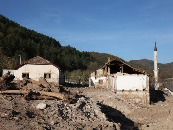 U Donjoj Jablanici i dalje se radi na raščišćavanju ruševina