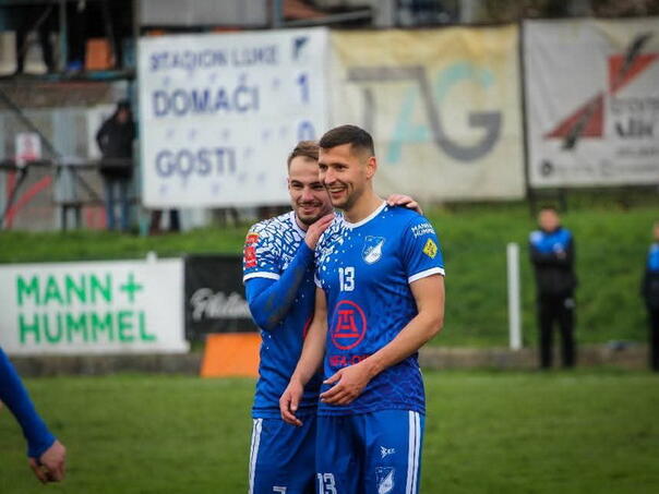 Debakl Stupčanice u Tešnju, Budućnost pregazila Bratstvo