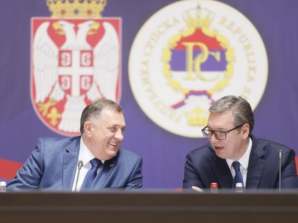 Dodik o skupovima u Beogradu i RS-u: Poziv patriotama…