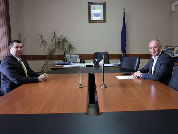 Helez: SAD naš prijatelj i ključni vanjskopolitički partner