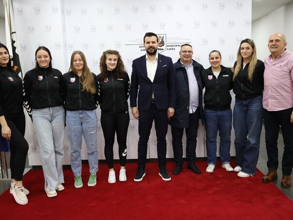 Općina Ilidža organizovala prijem za rukometašice Ilidže