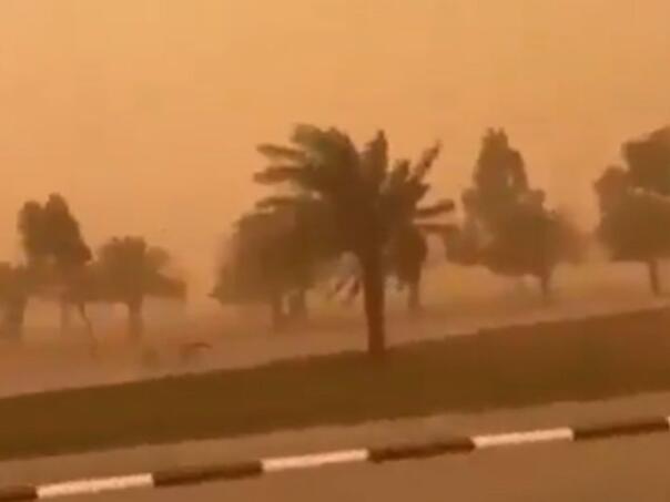 Pješčana oluja okovala Irak, zatvaraju se aerodromi