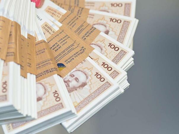 Prosječna neto plata u BiH u februaru 1.506 KM