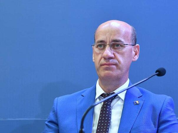 Salkić: Niko nema mandat pregovarati s onima što ruše ustavni poredak