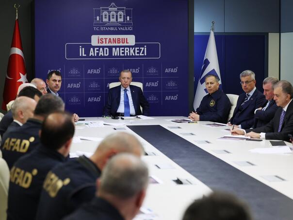 U Istanbulu zabilježeno 127 naknadnih zemljotresa, povrijeđeno 236 osoba