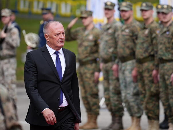 Helez odgovorio Viškoviću i generalima iz RS: Upozoravam …