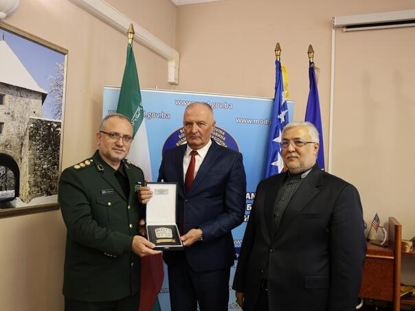 Helez primio vojnog izaslanika Irana: Saradnja otvorena i izvan EU i NATO ciljeva