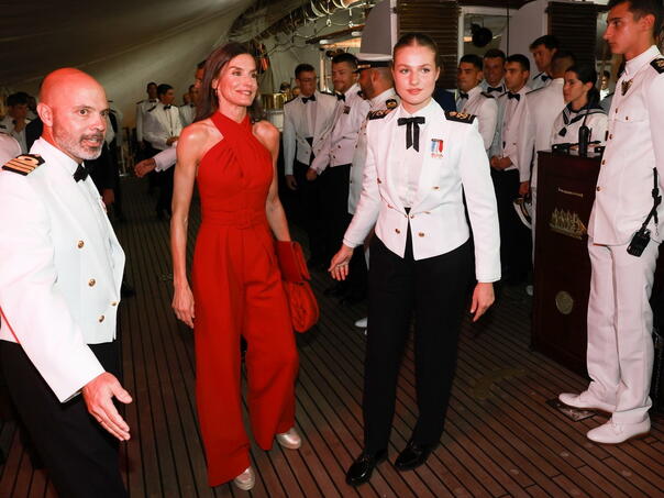 Kraljica Letizia izgleda senzacionalno, a njezine cipele posebna su priča