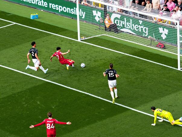 Liverpool i Arsenal remizirali u spektakularnom susretu na Anfieldu