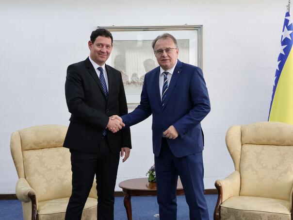 Nikšić sa slovenskim predstavnikom za Zapadni Balkan: Podrška evropskom putu BiH