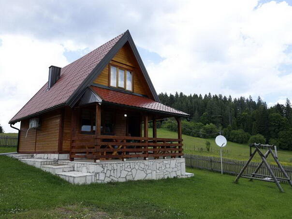 Zahvaljujući sredstvima EU Han Pijesak danas ima bogatu turističku ponudu