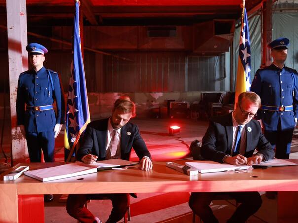 Američki zvaničnici u Potočarima: Posvećeni smo istini i pravdi