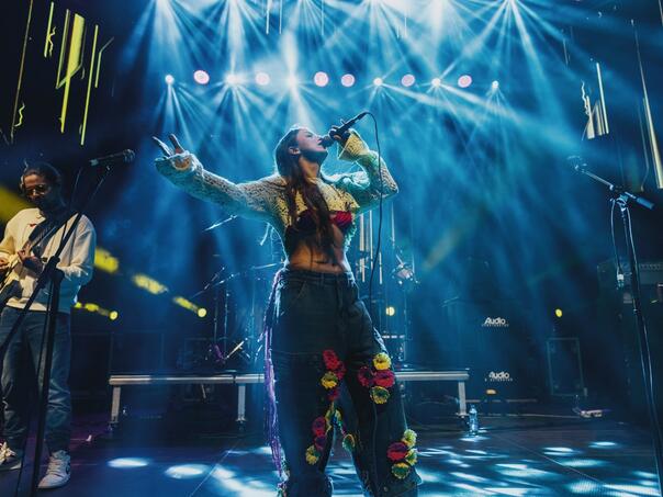 Amna pred Desant Festival: Radujem se nastupu sa Albinom u Jajcu