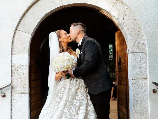 Antonija Čerkez podijelila posebne trenutke: Vjenčanica privukla veliku pažnju