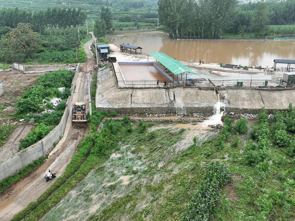 Četvero poginulo, osam nestalih u klizištima u Kini