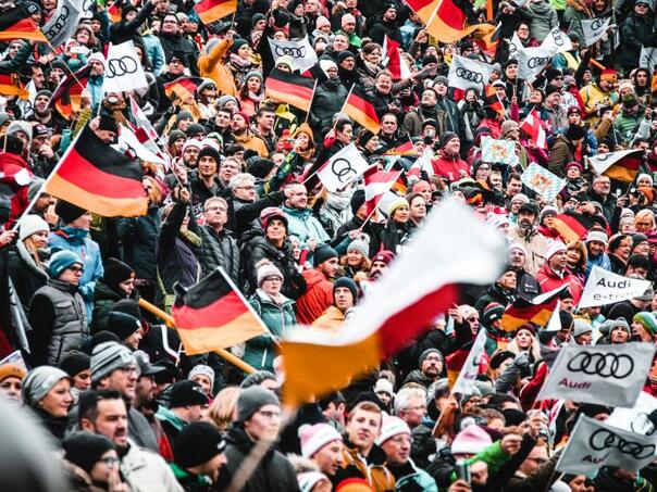 Sve se više mladih Nijemaca okreće nacizmu i veličanju Hitlera