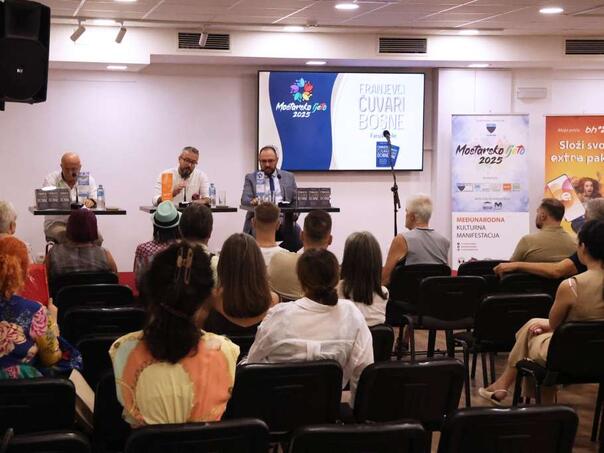Mostarsko ljeto: Predstavljena knjiga Faruka Vele o ulozi franjevaca u povijesti BiH