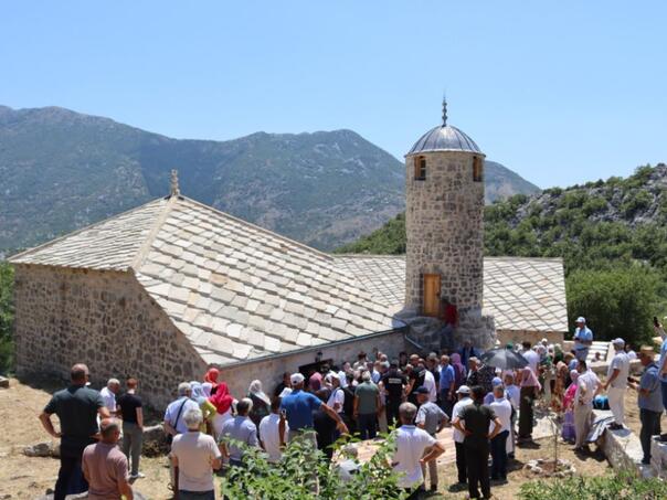 Otvorena obnovljena džamija kod Trebinja