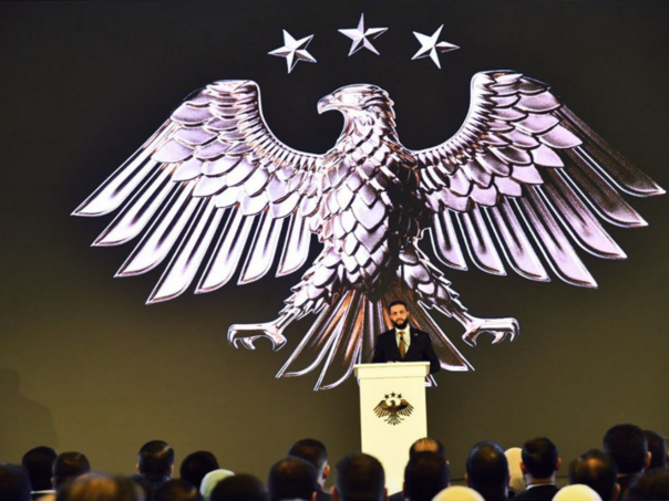 Sirija predstavila novi državni grb: Zlatni orao kao simbol nove ere