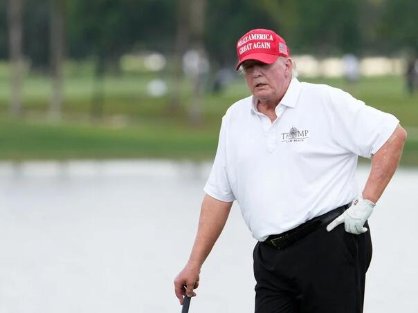 Trump putuje u Škotsku, dočekat će ga protesti i policija