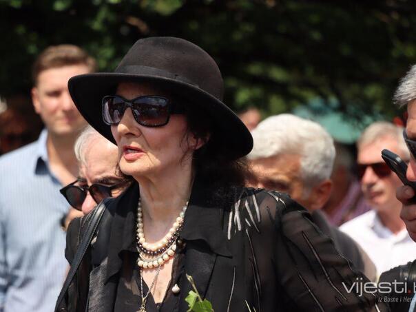 Potresan govor supruge Josipa Pejakovića na njegovoj sahrani