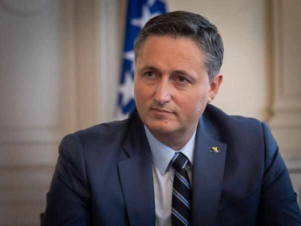 Bećirović o Dodiku i Vučićevoj reakciji: Nema nedodirljivih!