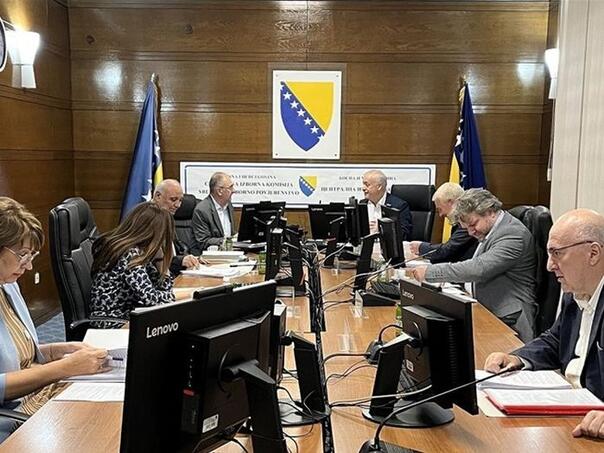 CIK je sada dužan oduzeti mandat Dodiku i raspisati prijevremene izbore