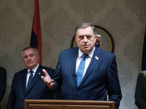Dodik gura RS u sukob sa Zapadom: Vrijeđa Britance i EU