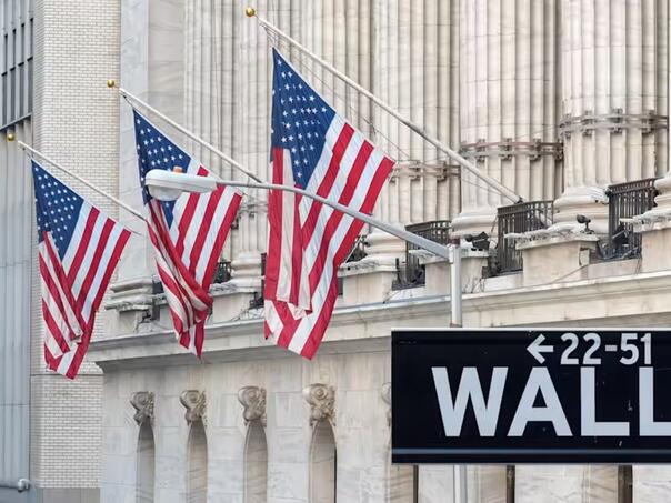 Evropske berze u hoasu zbog krize u Francuskoj, Wall Street rekordan