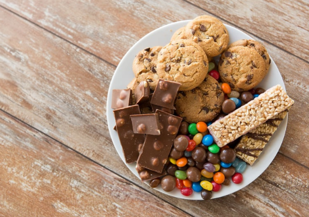 Istina o šećeru: Zašto stalno imamo potrebu za slatkišima?