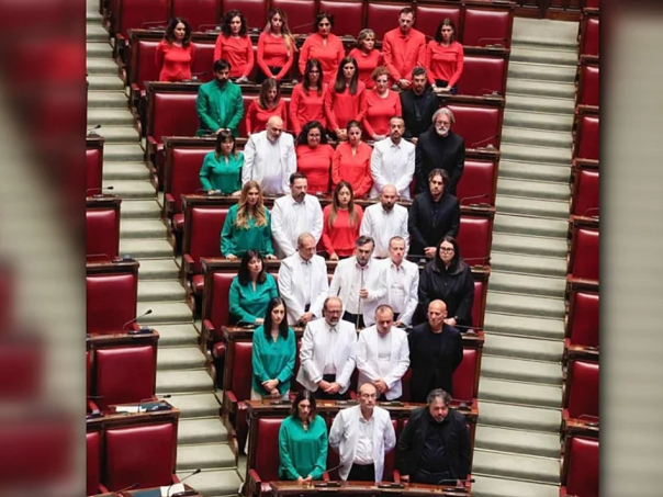 Italijanski poslanici u bojama Palestine: Poruka oduševila svijet