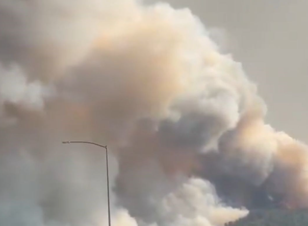 Jedan od najvećih požara u povijesti Colorada se širi