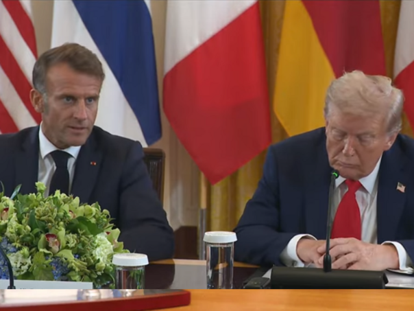 Macron: Evropa bi trebala biti zastupljena na razgovorima između, Trumpa, Putina i Zelenskog