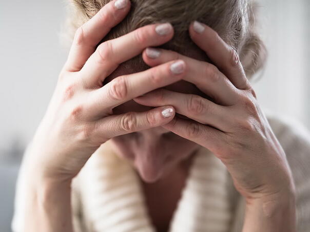 Mini moždani udar često prolazi nezapaženo, ali postoji pet znakova upozorenja