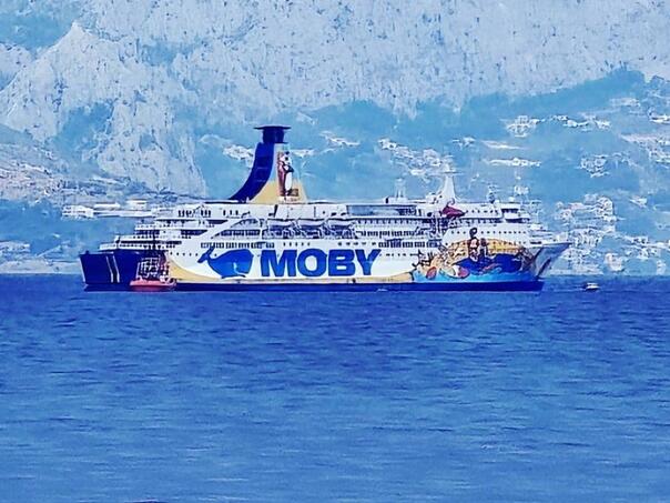 Mobi Drea uplovio u Split zbog remonta, azbestne pregrade predstavljaju opasni otpad