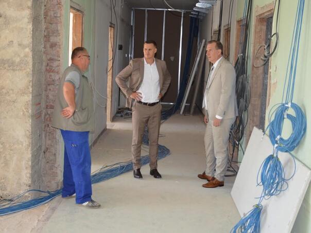 Modernizuje se UKC Tuzla, višemilionska ulaganja