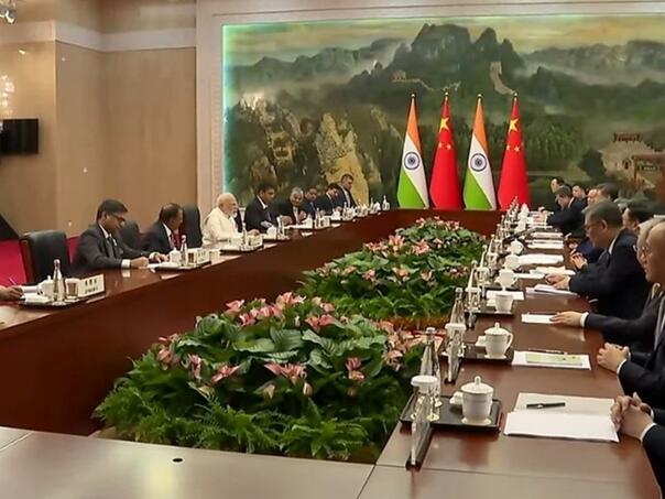 Modi poručio Xiju: Indija predana poboljšanju odnosa s Kinom