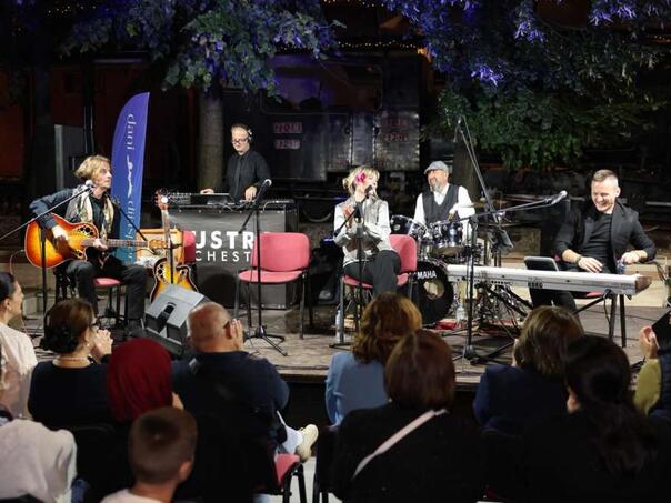 Na travničkom korzu koncert koji je oduševio i zbližio