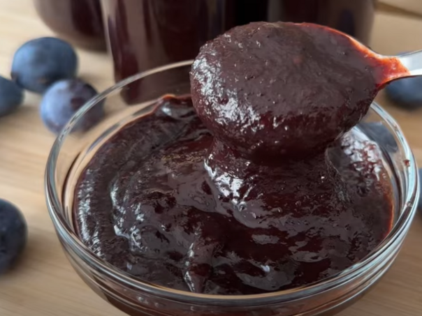 Nema više stajanja satima: Recept za džem od šljiva “za tren oka”