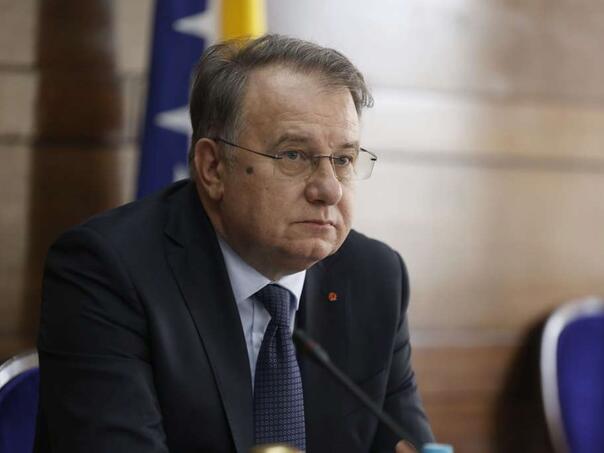 Dodik je udario i na entitet na čijem je čelu bio, pružit ćemo podršku Durakoviću