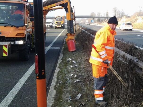 Od frižidera do jedrilice: Šta sve završi pored autoputa u Austriji