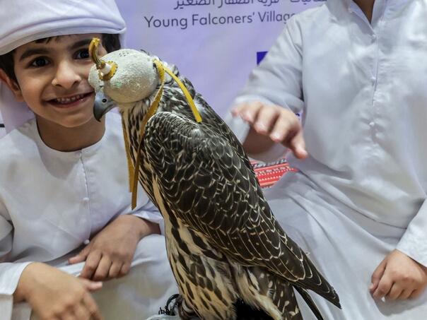 Otvoren sajam lova i sokolarstva u Abu Dabiju: Prilika da djeca upoznaju tradiciju Emirata