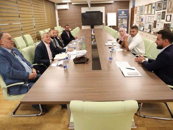 Pandurević s načelnikom Općine Ilidža: Prioritet rekonstrukcija kotlovnice u Hrasnici