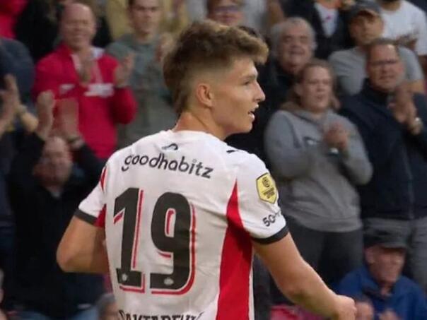 Sjajni Bajraktarević za 20 minuta zabio dva gola za PSV
