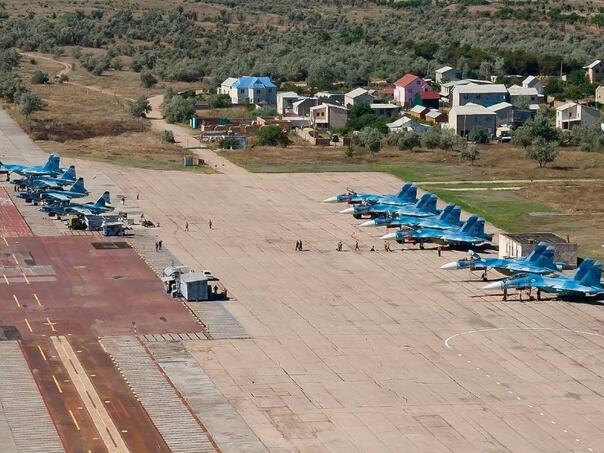 Ukrajinci napali vojni aerodrom u Krimu, štete se mjere u desetinama miliona dolara