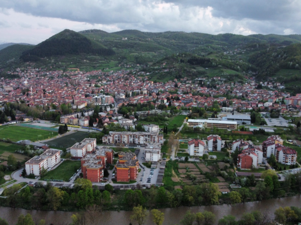 Visočak izgubio u kladionici 30 KM pa metalnom palicom napravio haos
