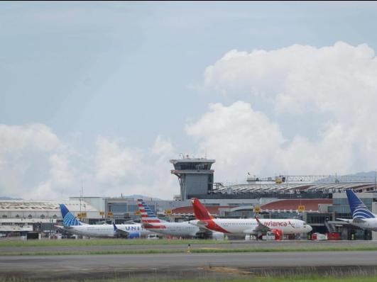 Danska zatvorila aerodrome nakon novog pojavljivanja dronova