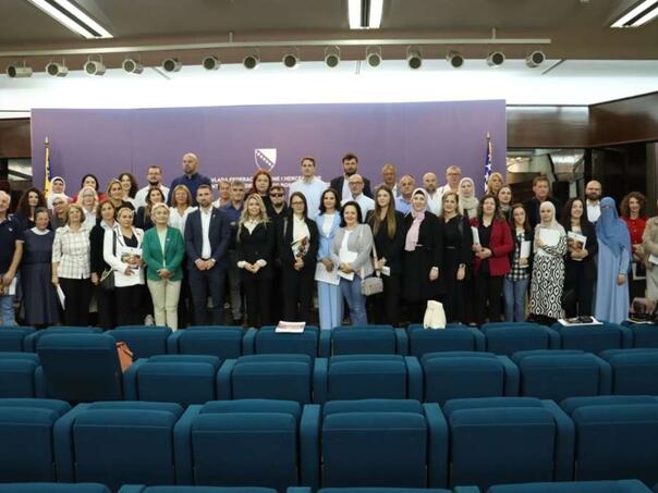 Delić: Dva miliona KM za jačanje socijalnih usluga vaninstitucionalne brige